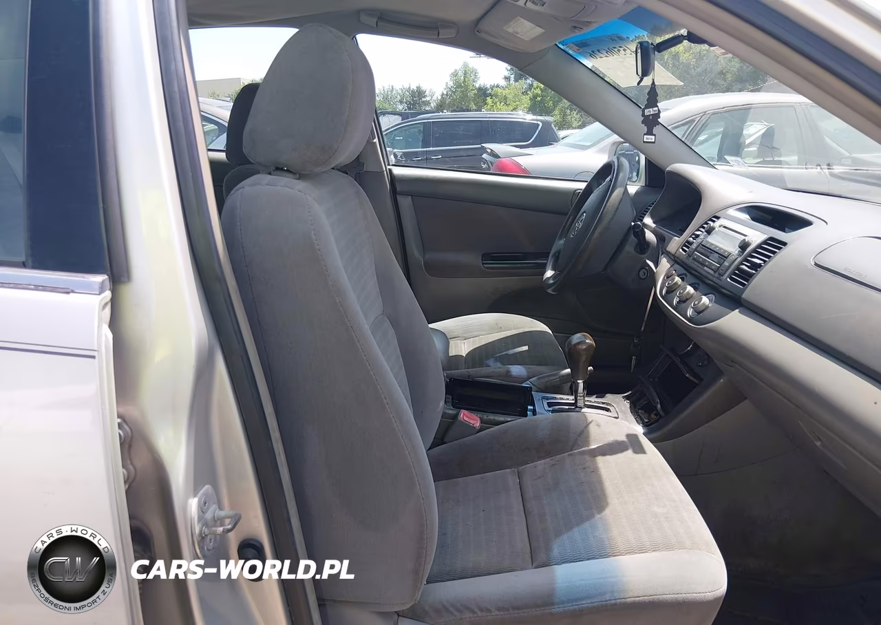 2005 Toyota Camry Le VIN:4T1BE32K45U510423 - 5