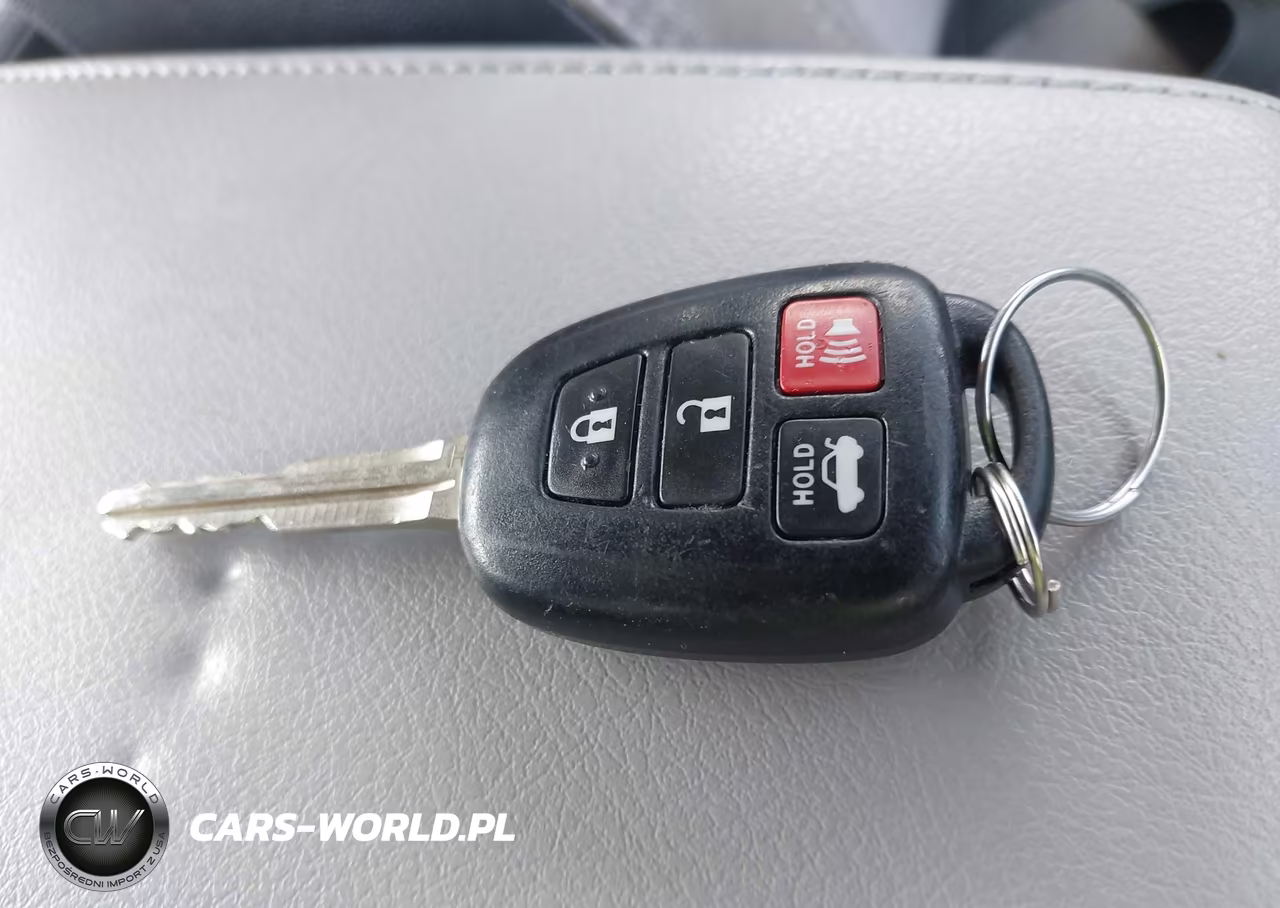 2015 Toyota Camry Xse VIN:4T1BF1FK9FU921832 - 11