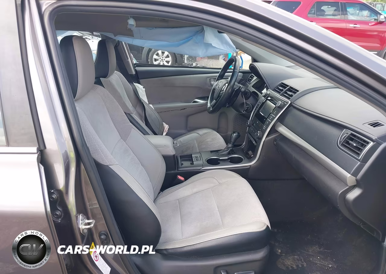 2015 Toyota Camry Xse VIN:4T1BF1FK9FU921832 - 5