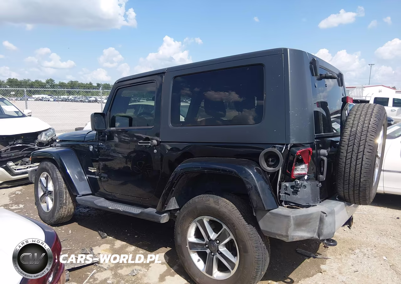 2009 Jeep Wrangler Sahara VIN:1J4FA54129L722440 - 15