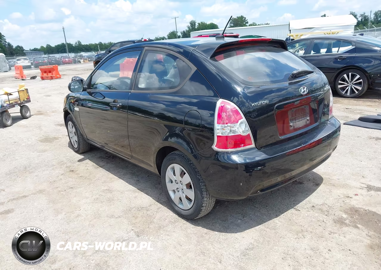 2011 Hyundai Accent Gs VIN:KMHCM3AC8BU187524 - 3