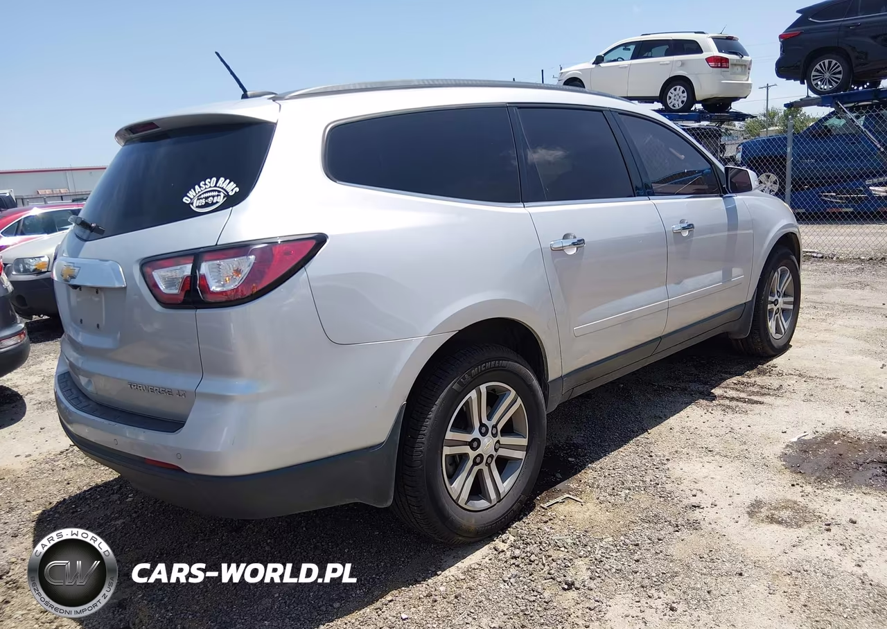 2016 Chevrolet Traverse Lt VIN:1GNKVHKD8GJ329811 - 4