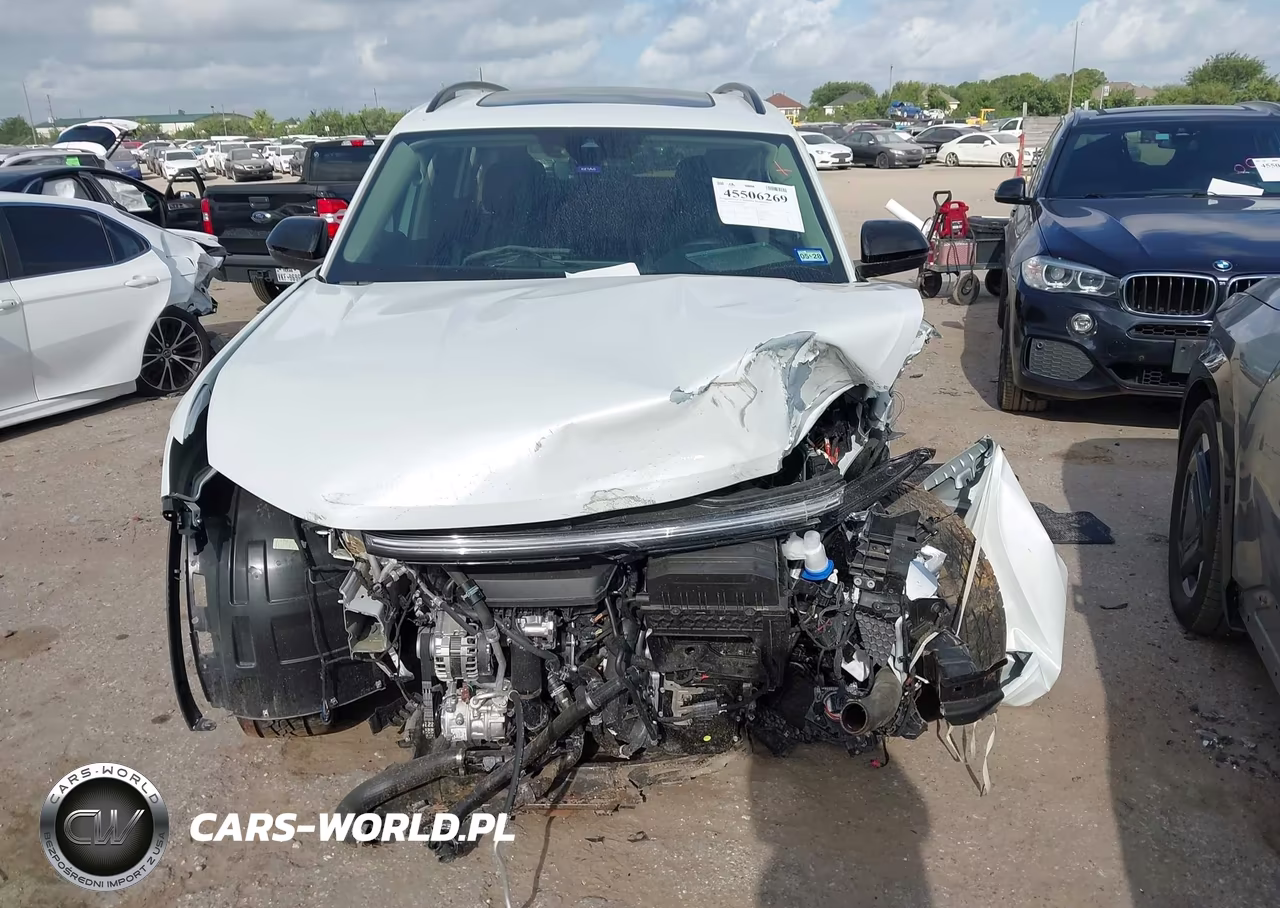 2026 Volkswagen Atlas Peak Edition VIN:1V2CN2CA2TC545083 - 13