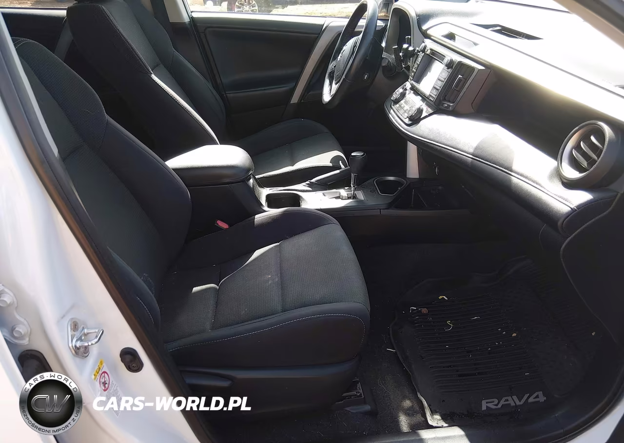 2018 Toyota Rav4 Xle VIN:2T3WFREV6JW471701 - 5