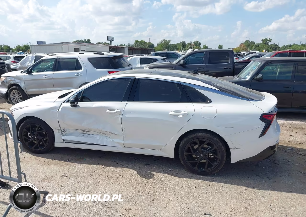 2026 Kia K5 Gt-Line Fwd VIN:KNAG64J79T5475084 - 14