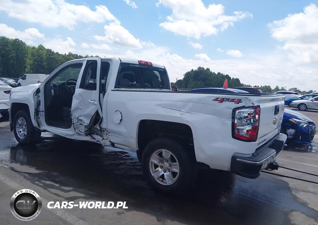 2018 Chevrolet Silverado 1500 1Lt VIN:1GCVKREC8JZ193566 - 3