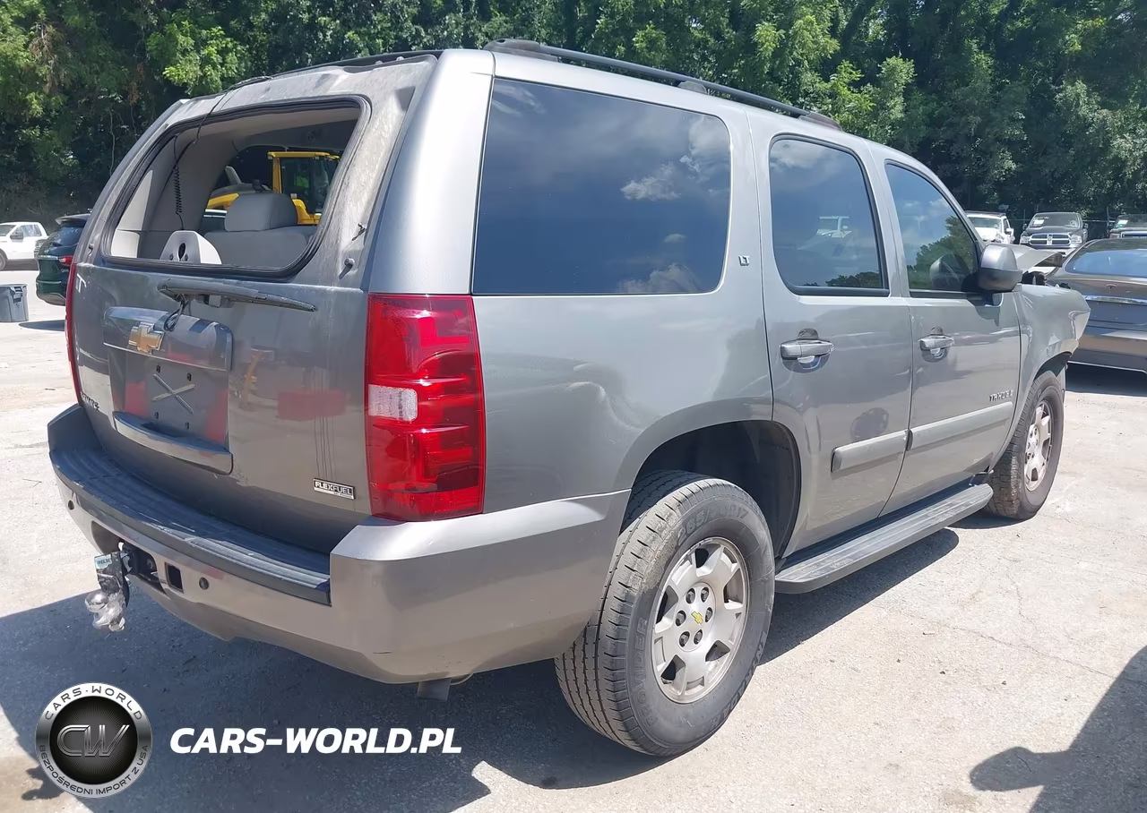 2007 Chevrolet Tahoe Lt VIN:1GNFK130X7R246069 - 4