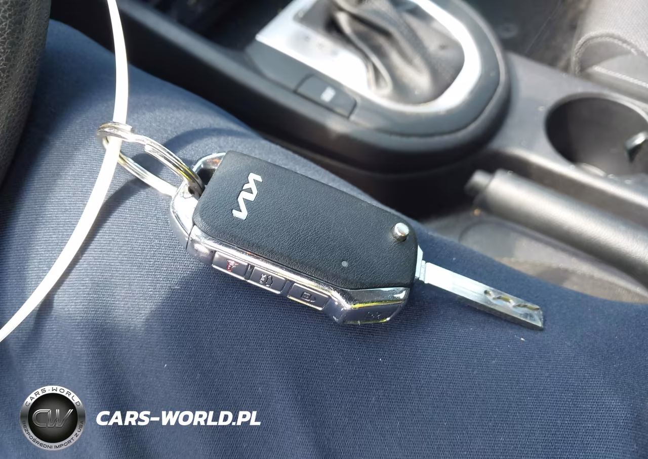 2022 Kia Forte Lxs VIN:3KPF24AD6NE419000 - 11