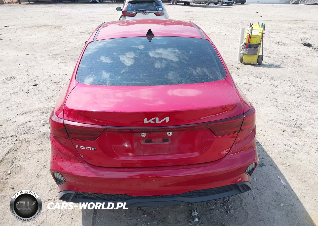 2022 Kia Forte Lxs VIN:3KPF24AD6NE419000 - 16
