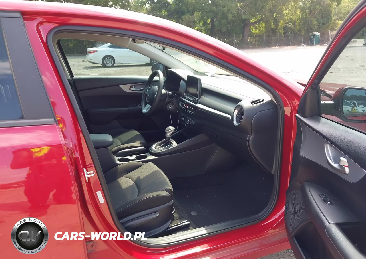 2022 Kia Forte Lxs VIN:3KPF24AD6NE419000 - 5
