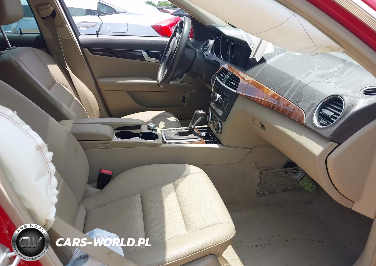 2013 Mercedes-Benz C 250 Sport VIN:WDDGF4HB4DA790581 - 5