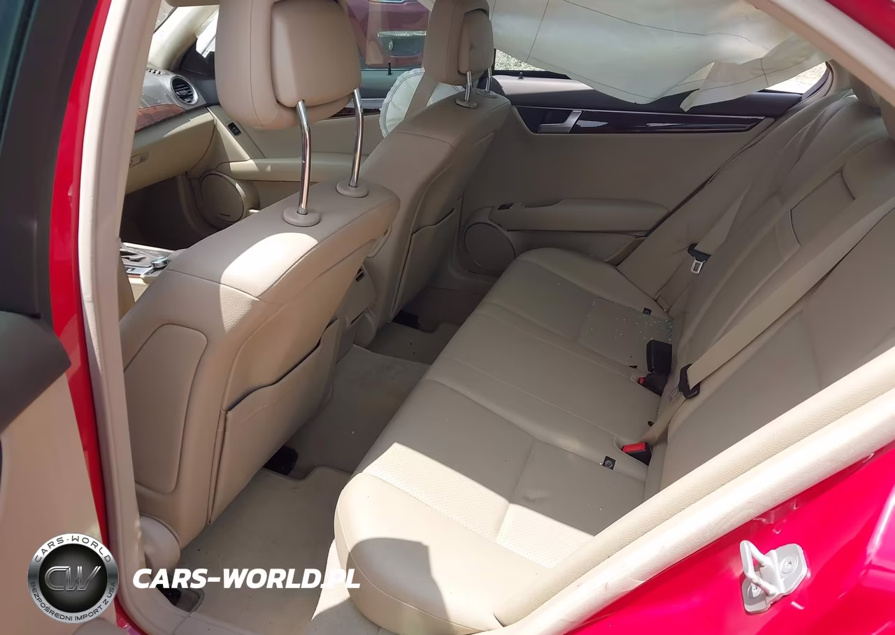 2013 Mercedes-Benz C 250 Sport VIN:WDDGF4HB4DA790581 - 8