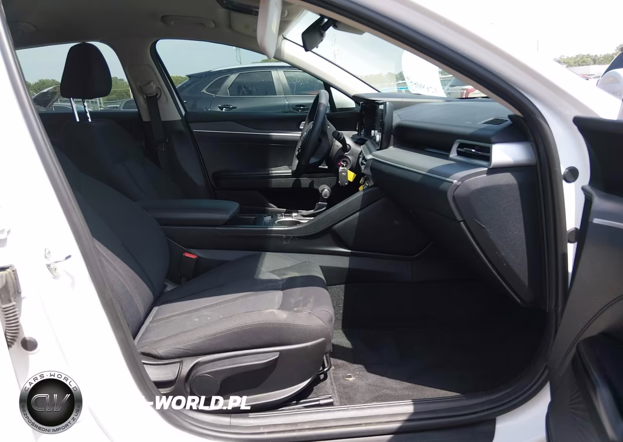 2021 Kia K5 Lx VIN:5XXG24J27MG025322 - 5