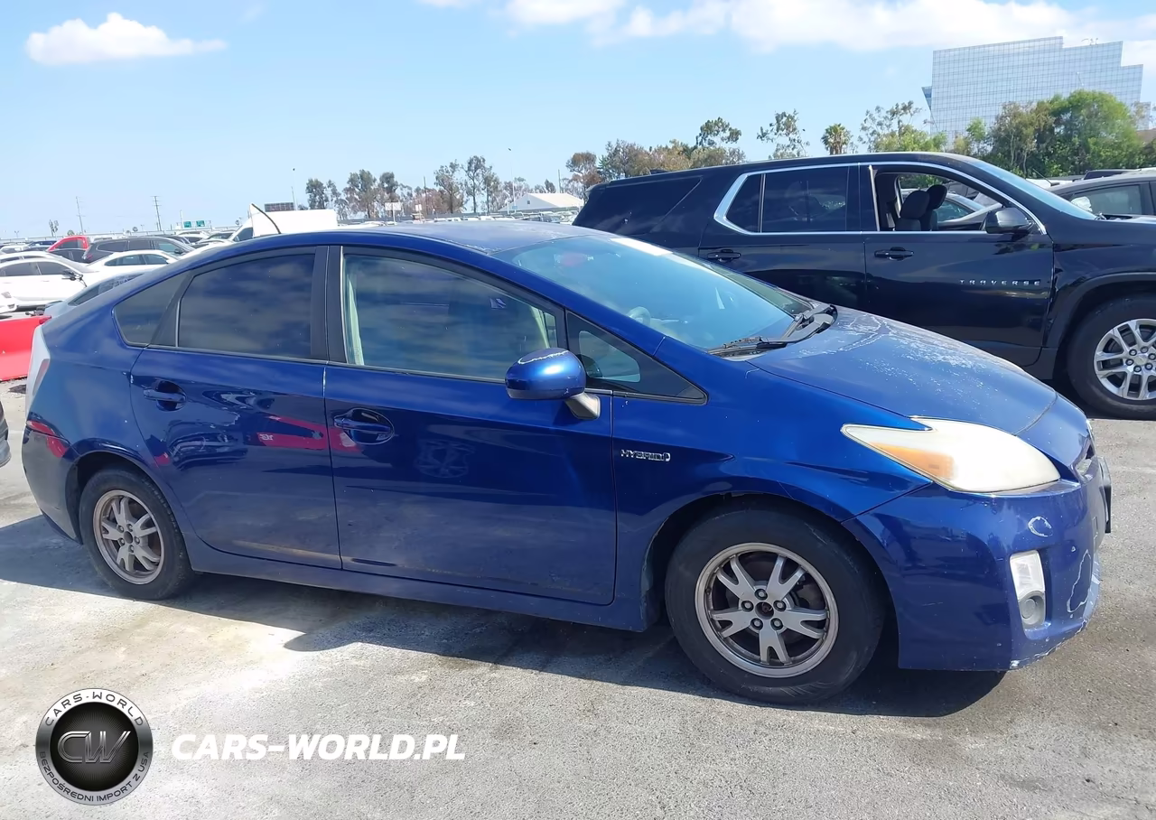 2011 Toyota Prius Four VIN:JTDKN3DU7B0286666 - 13