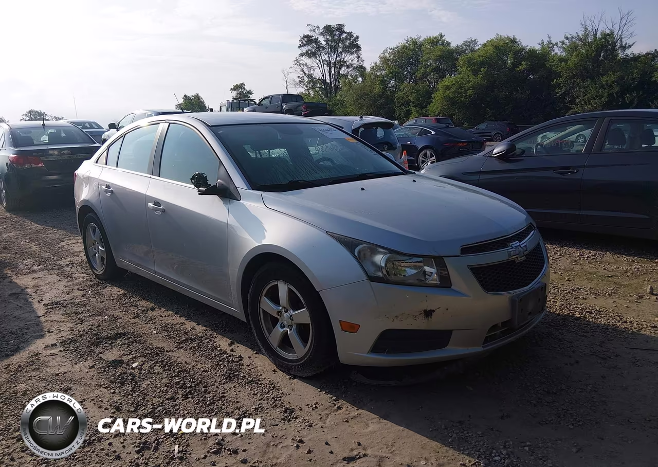 2013 Chevrolet Cruze 1Lt Auto – zdjęcie 1 z 11