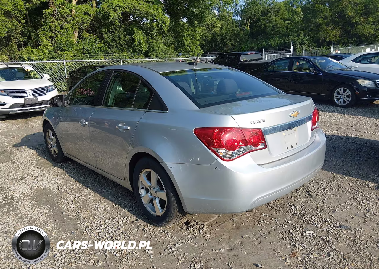2013 Chevrolet Cruze 1Lt Auto VIN:1G1PC5SB5D7178784 - 3