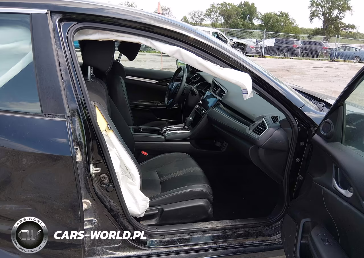 2019 Honda Civic Sport VIN:2HGFC2F82KH514118 - 5