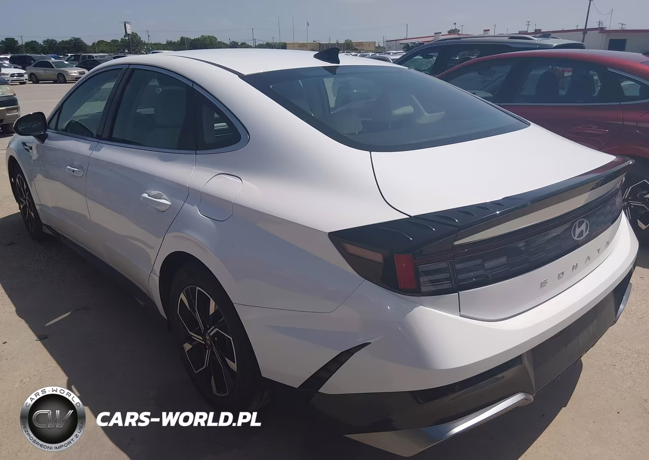 2024 Hyundai Sonata Sel VIN:KMHL64JA1RA371925 - 3