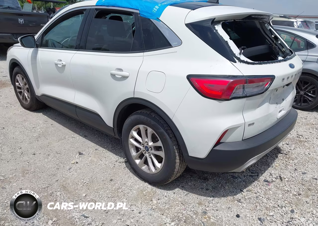 2020 Ford Escape Se VIN:1FMCU0G64LUC63659 - 3