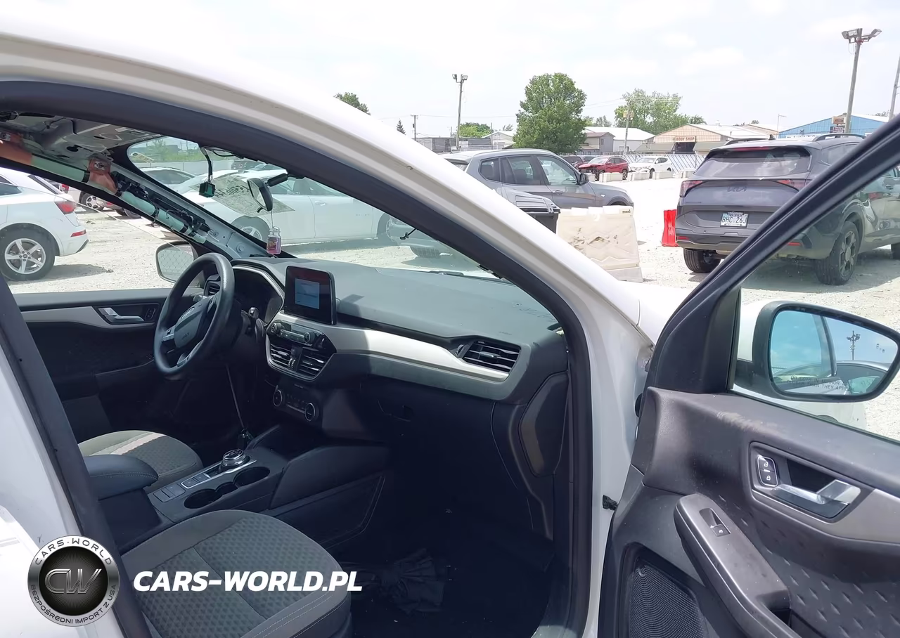 2020 Ford Escape Se VIN:1FMCU0G64LUC63659 - 5