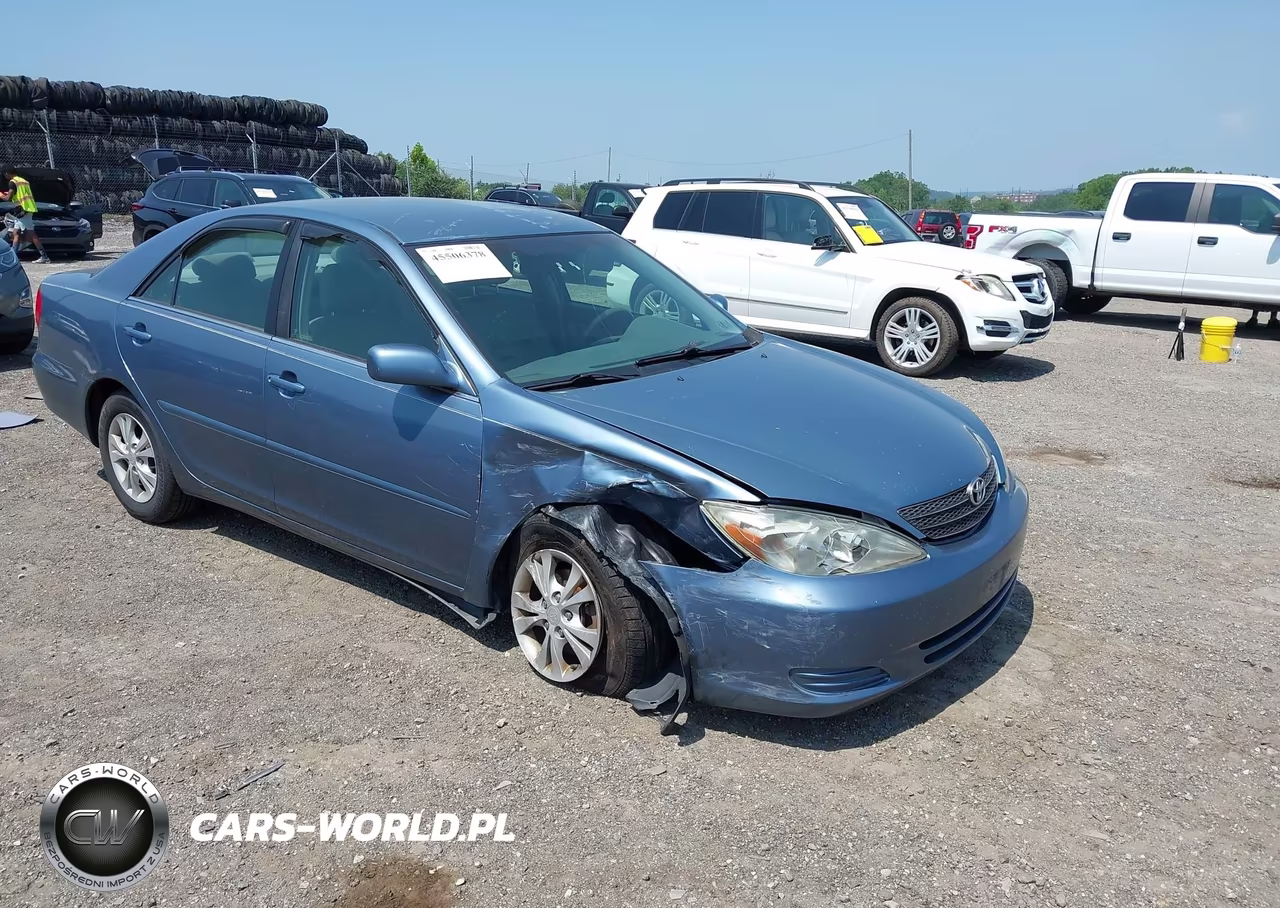 2004 Toyota Camry Le V6