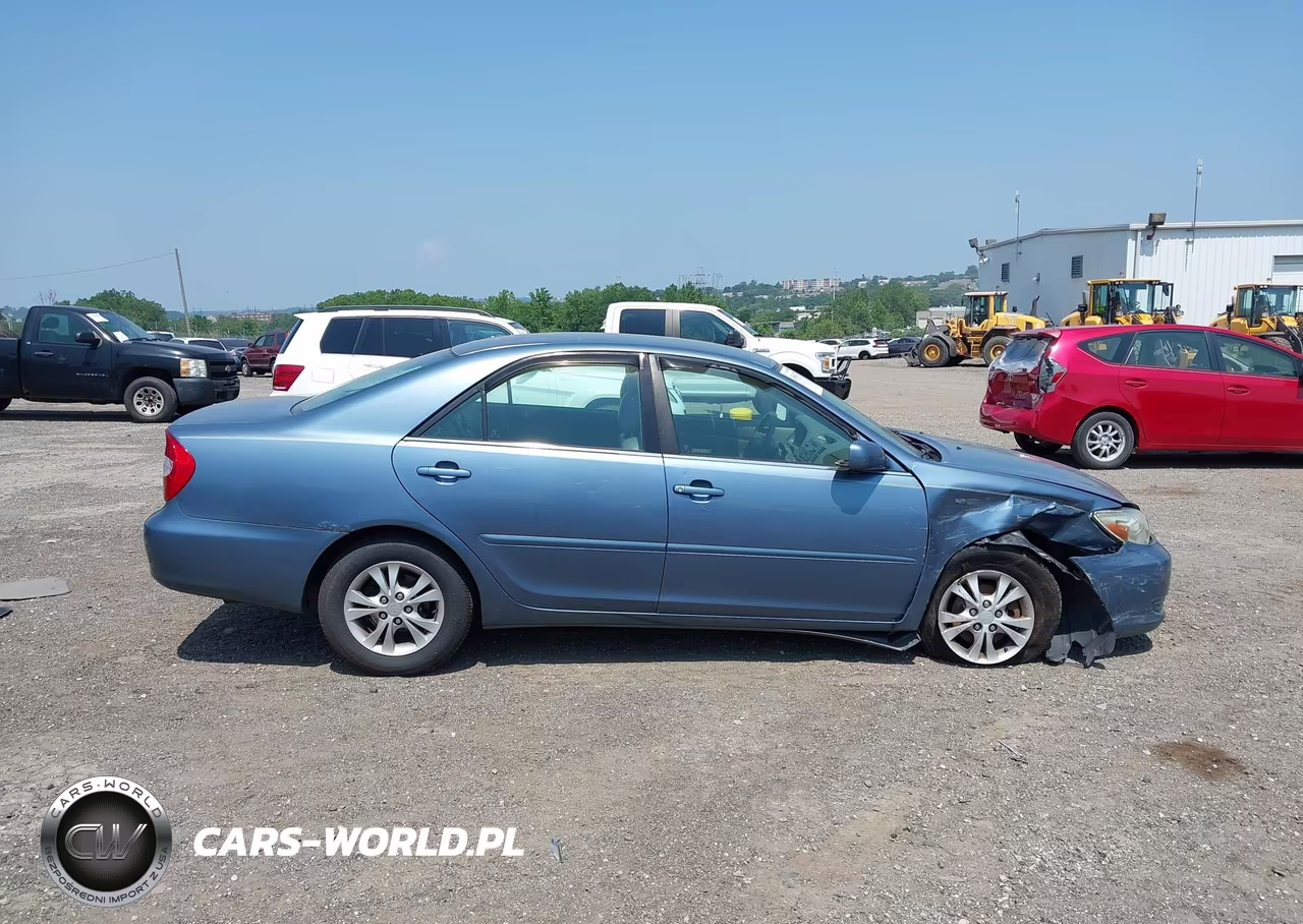 2004 Toyota Camry Le V6 VIN:4T1BF32K94U583508 - 12