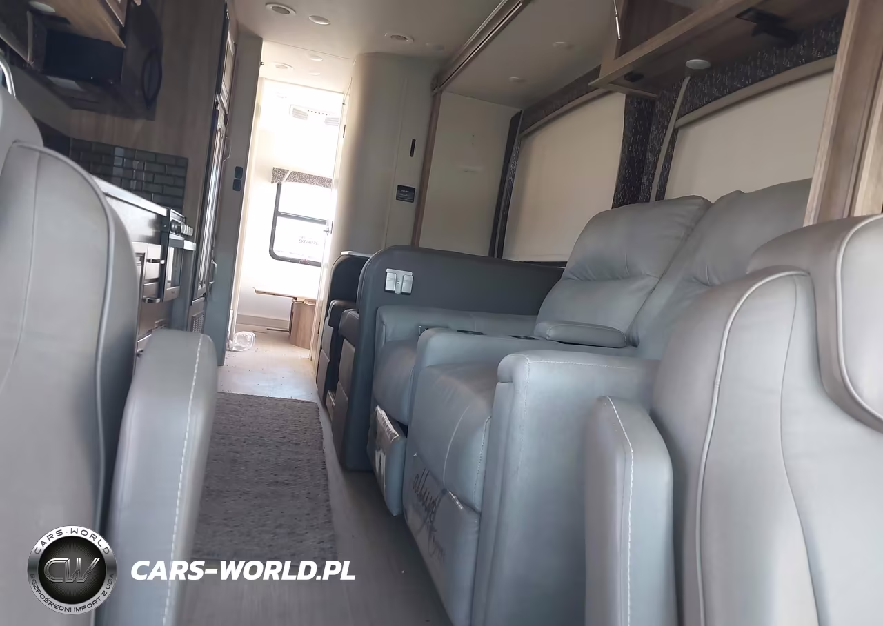2019 Ford E-450 Cutaway VIN:1FDXE4FSXKDC74720 - 8