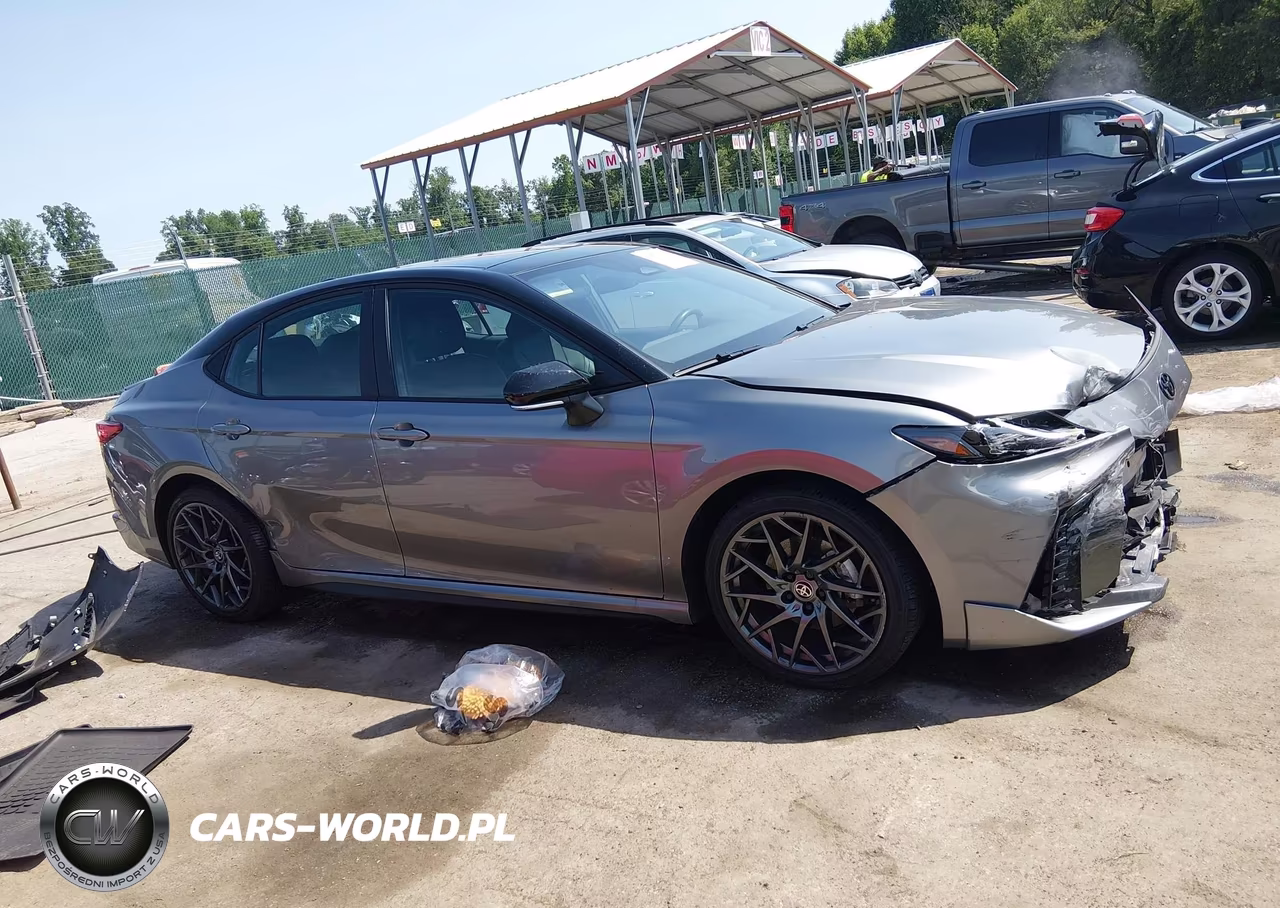 2026 Toyota Camry Xse VIN:4T1DAACK6TU664104 - 14