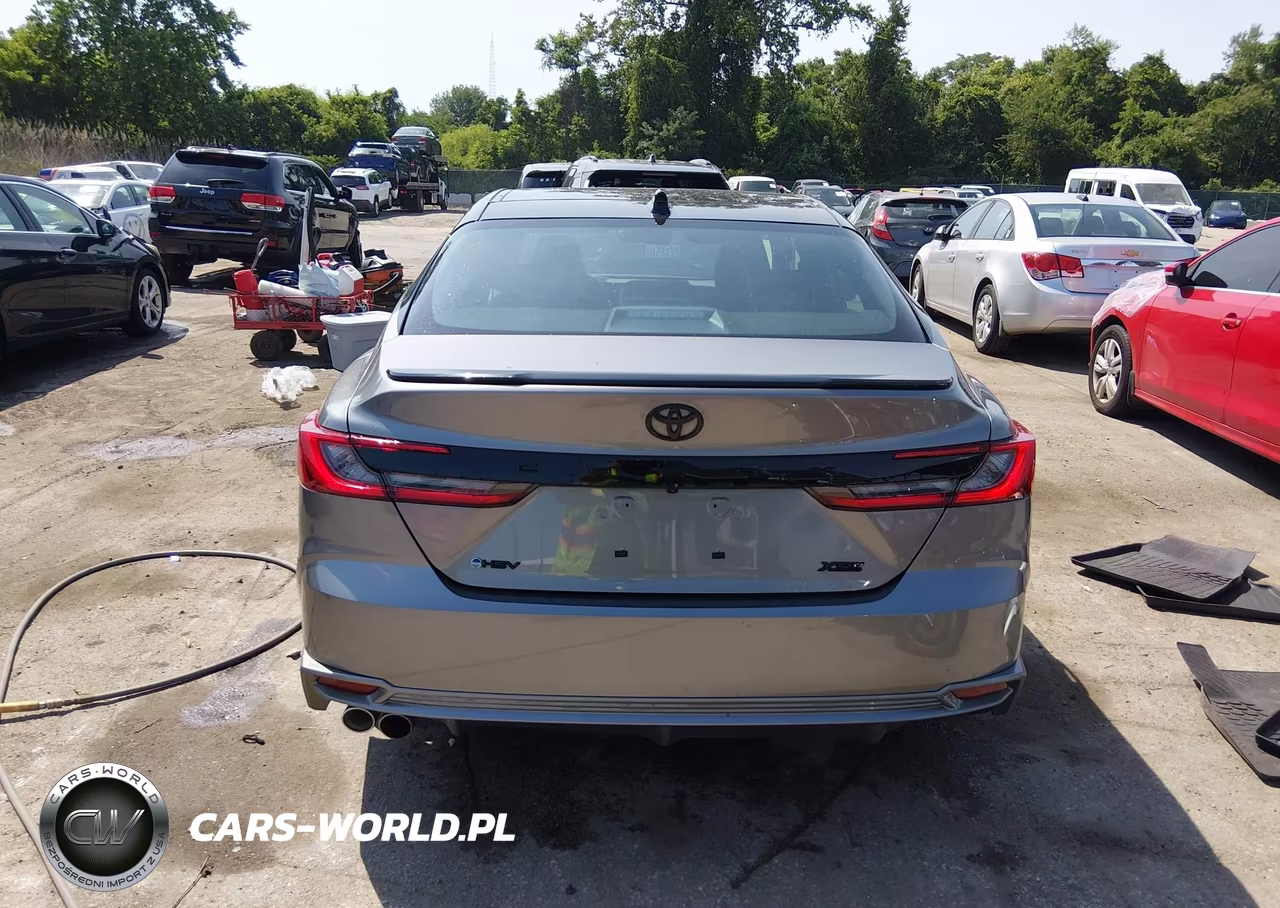 2026 Toyota Camry Xse VIN:4T1DAACK6TU664104 - 17