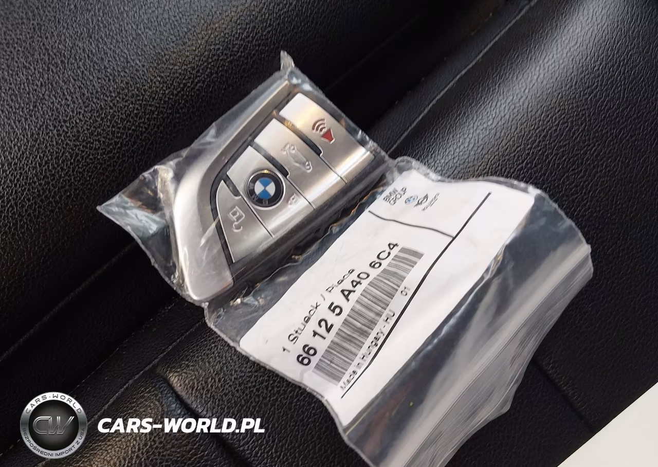 2019 BMW 530I VIN:WBAJA5C59KBX87976 - 11