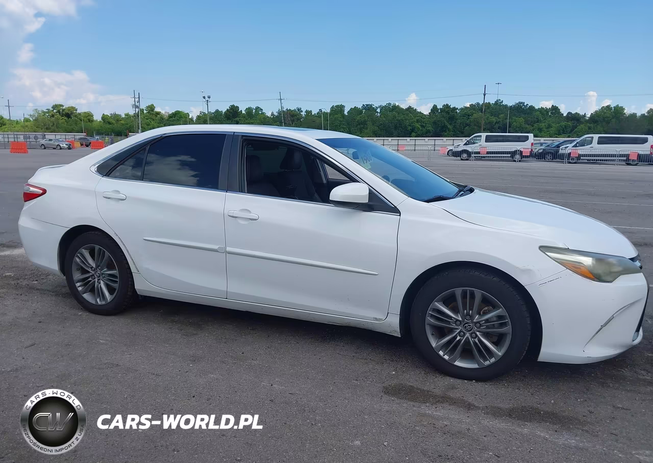 2015 Toyota Camry Se VIN:4T1BF1FK8FU890024 - 13