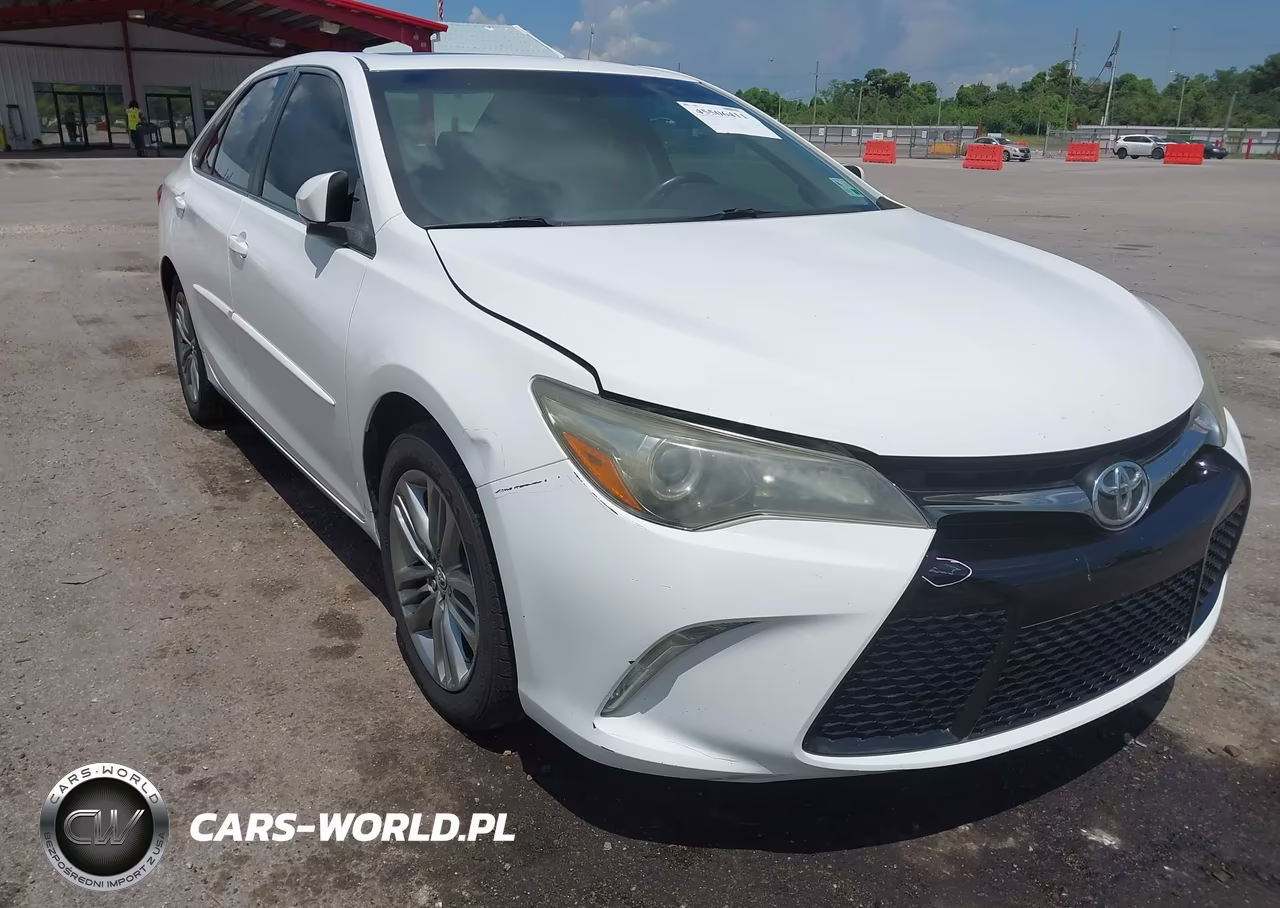 2015 Toyota Camry Se VIN:4T1BF1FK8FU890024 - 6