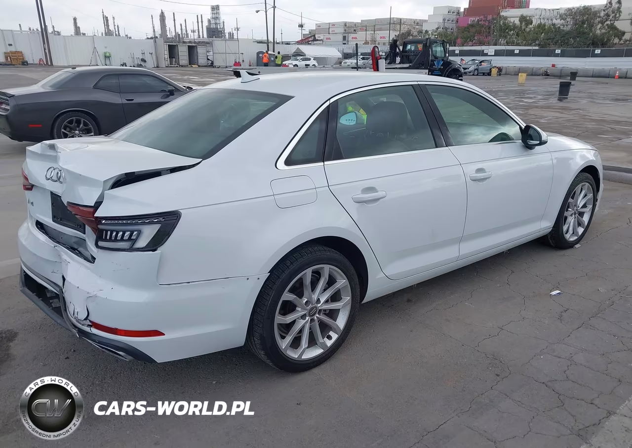 2019 Audi A4 40 Premium-40 Titanium Premium VIN:WAUGMAF41KN008193 - 4