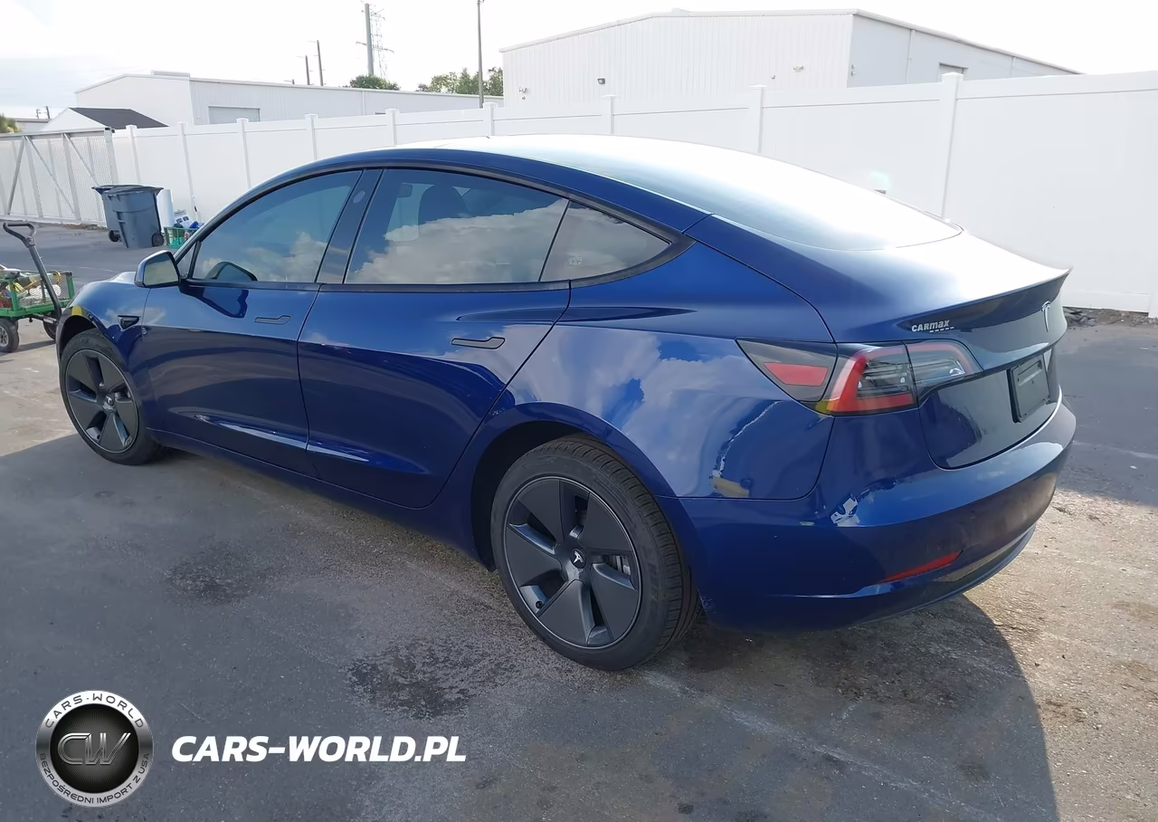 2023 Tesla Model 3 Rear-Wheel Drive VIN:5YJ3E1EAXPF669703 - 3
