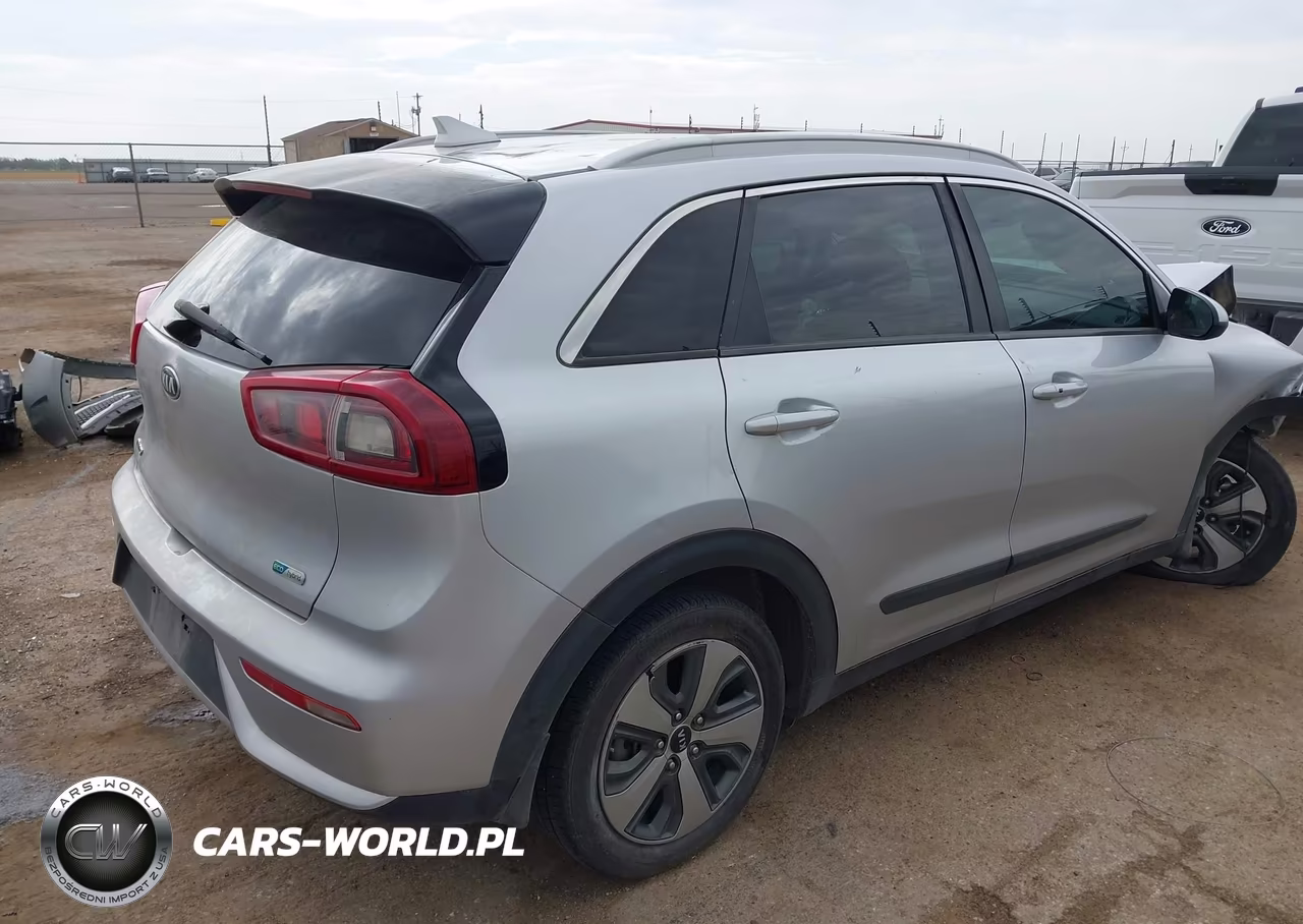 2019 Kia Niro Lx VIN:KNDCB3LC6K5351886 - 4
