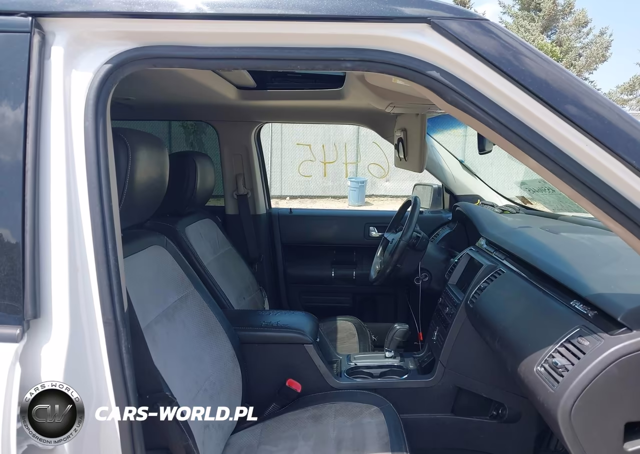 2011 Ford Flex Titanium VIN:2FMHK6DT4BBD27292 - 5