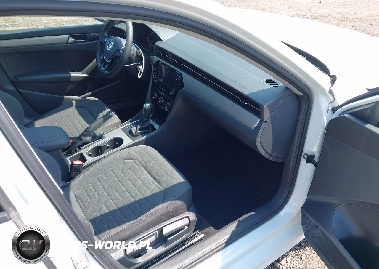 2021 Volkswagen Passat 2.0T S VIN:1VWAA7A35MC016604 - 5