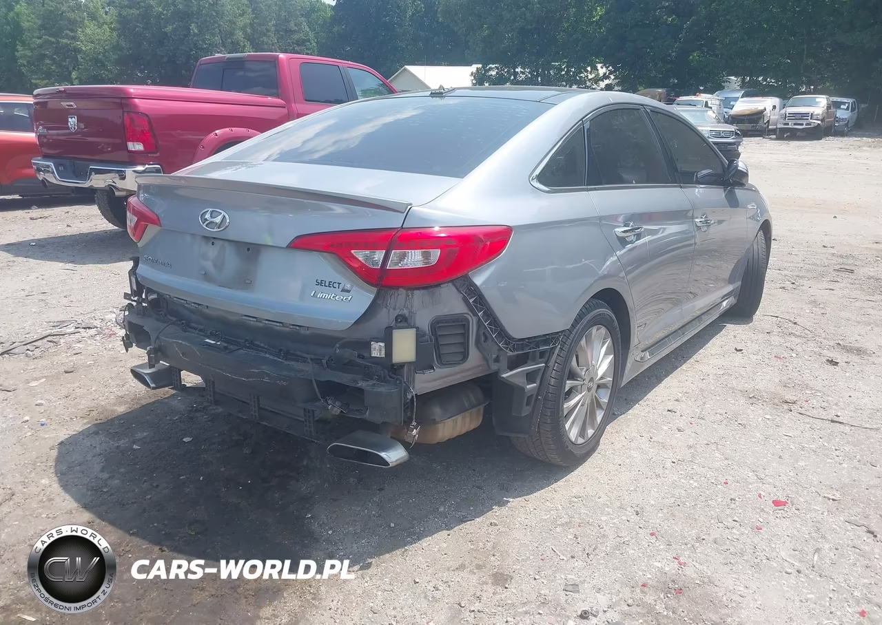 2015 Hyundai Sonata Limited VIN:5NPE34AF8FH025179 - 4