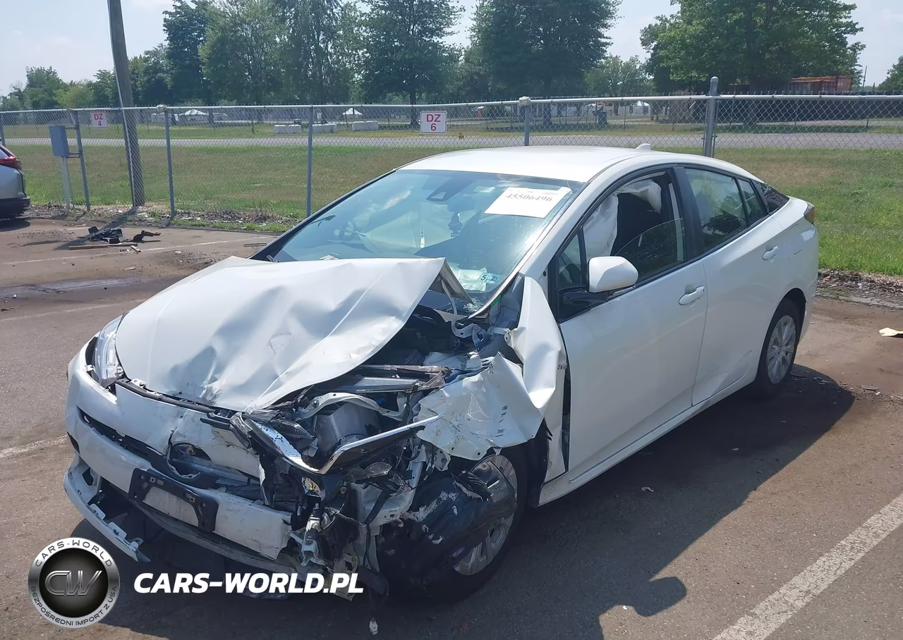 2020 Toyota Prius Le VIN:JTDKARFU4L3121167 - 2
