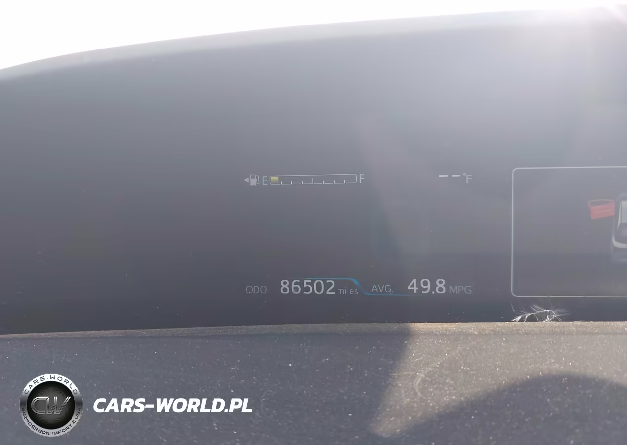 2020 Toyota Prius Le VIN:JTDKARFU4L3121167 - 7