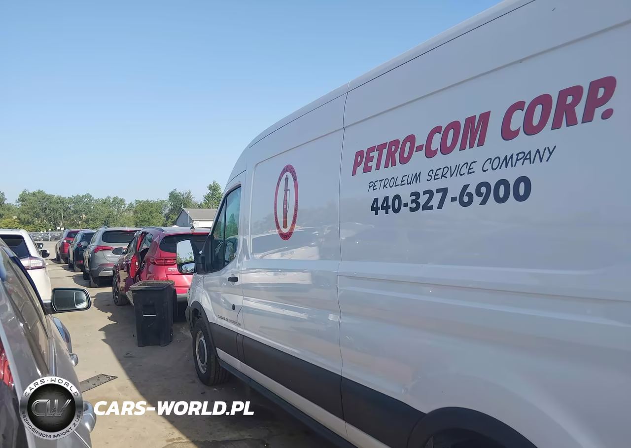 2023 Ford Transit-250 VIN:1FTBR1C87PKA11274 - 15