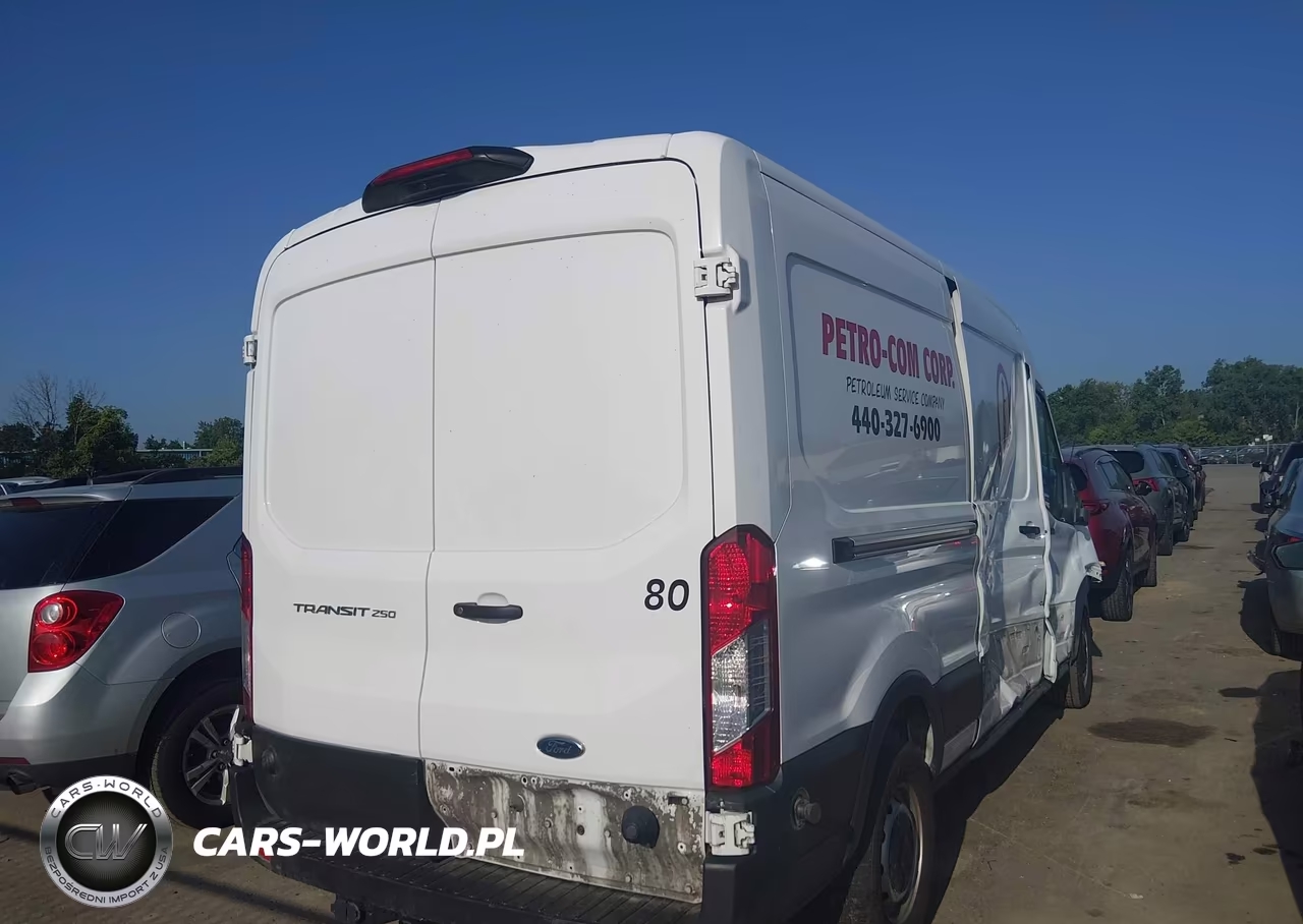 2023 Ford Transit-250 VIN:1FTBR1C87PKA11274 - 4