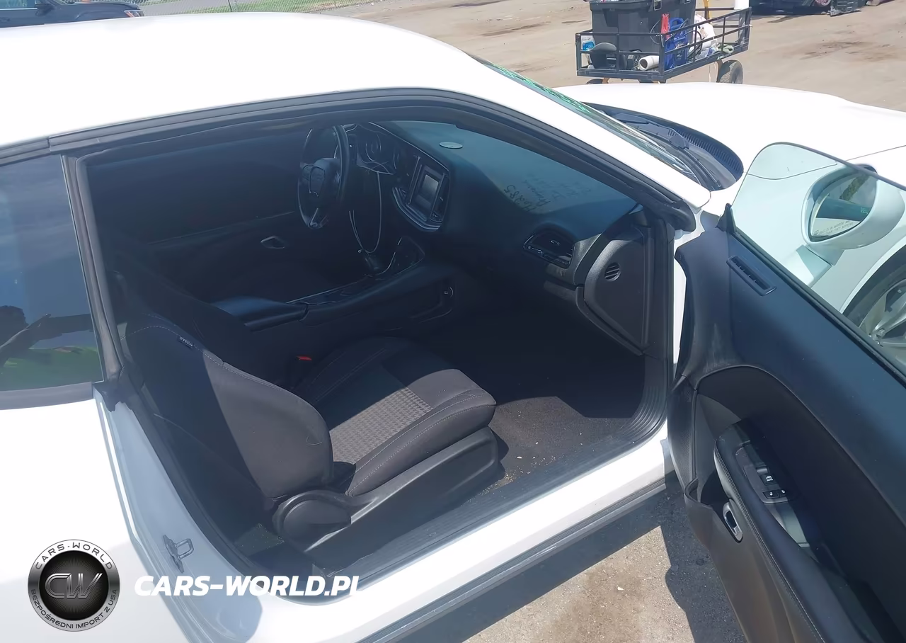2015 Dodge Challenger Sxt VIN:2C3CDZAG6FH894631 - 5