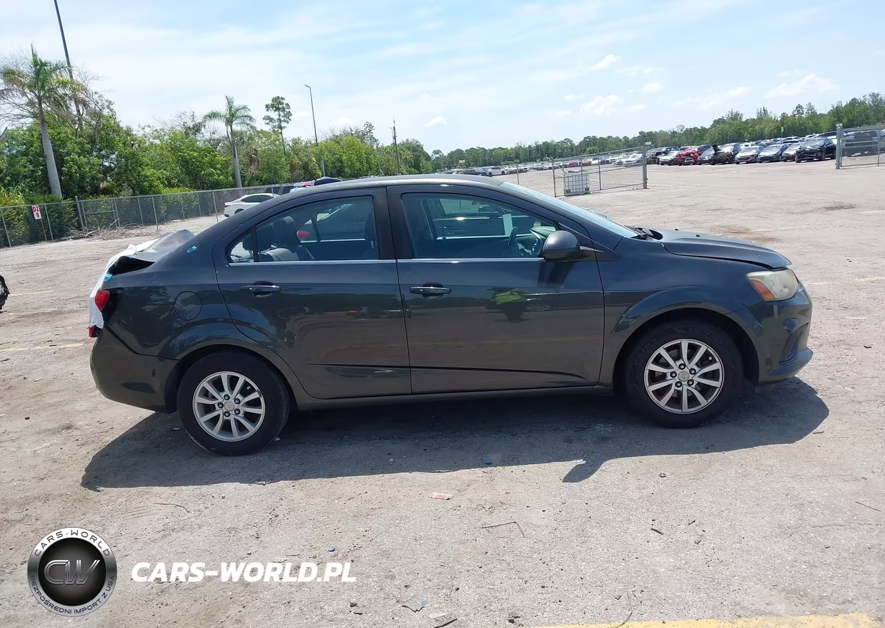 2017 Chevrolet Sonic Lt Auto VIN:1G1JD5SG0H4103433 - 13