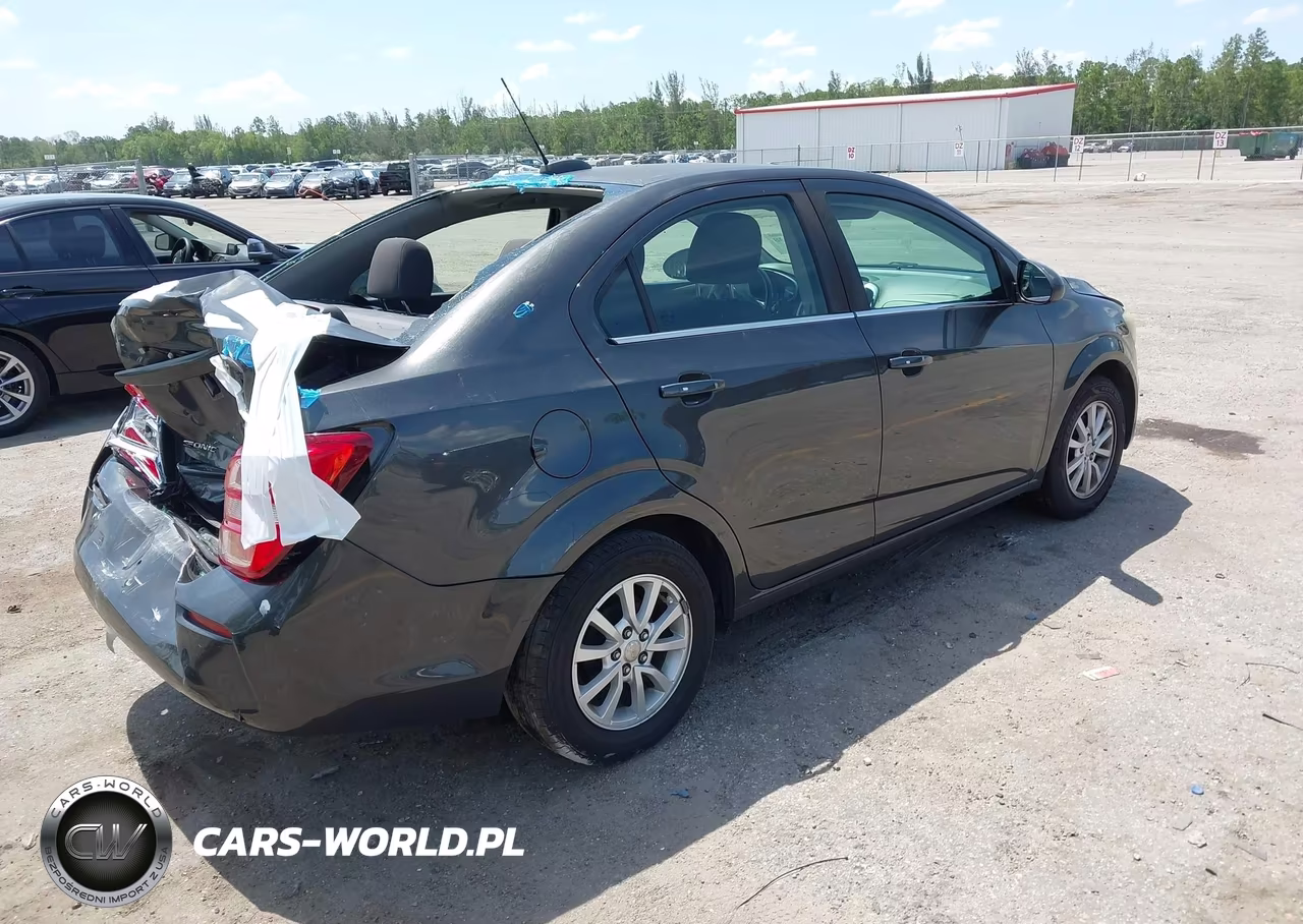 2017 Chevrolet Sonic Lt Auto VIN:1G1JD5SG0H4103433 - 4