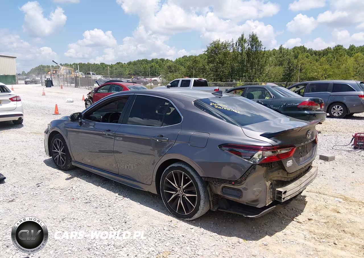 2021 Toyota Camry Se VIN:4T1G11AK5MU609872 - 3