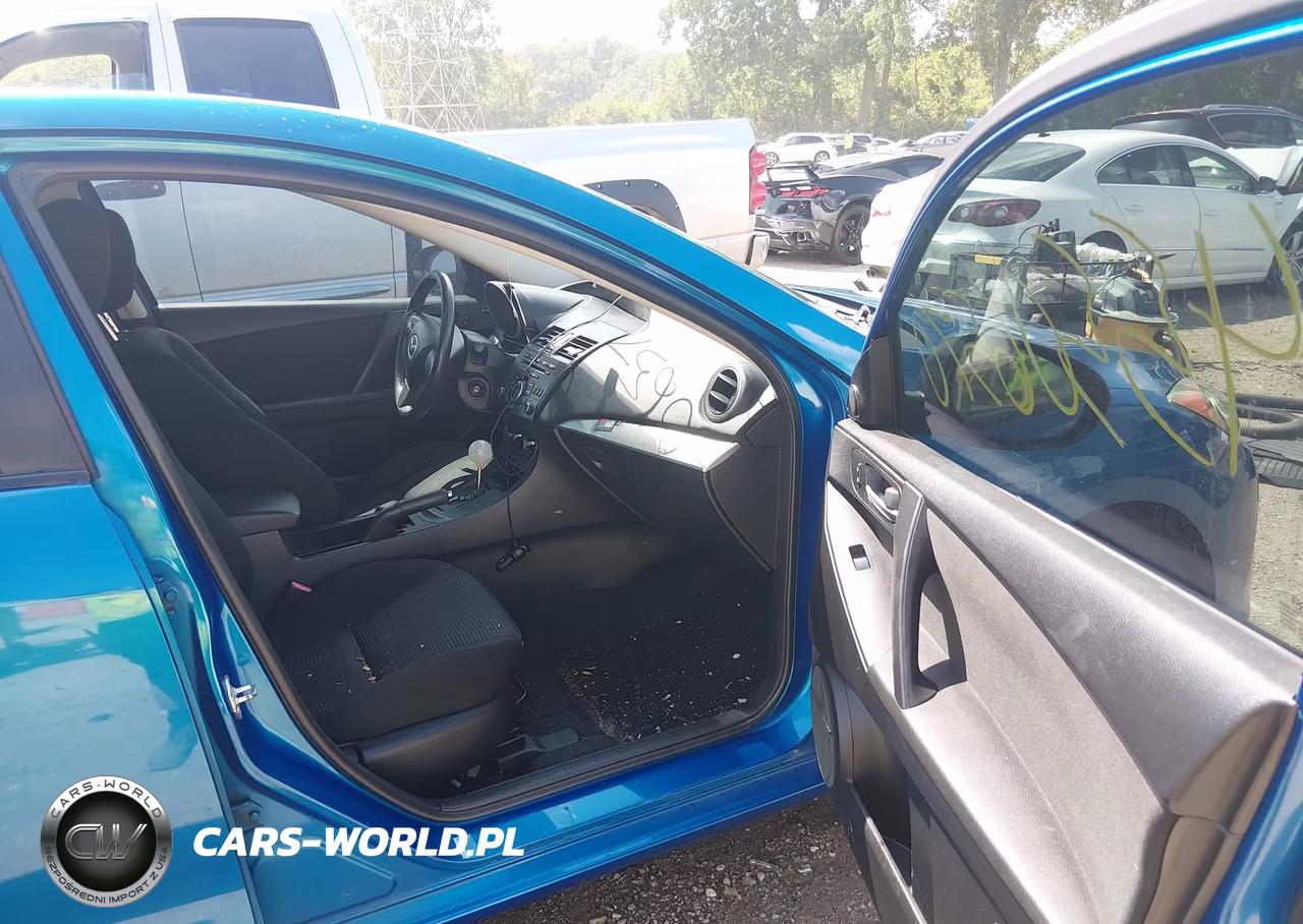 2012 Mazda Mazda3 I Touring VIN:JM1BL1V81C1689050 - 5