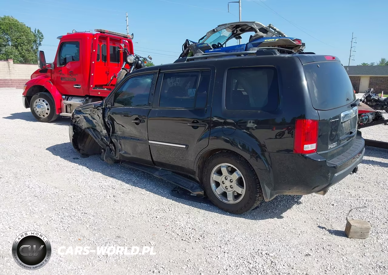 2010 Honda Pilot Touring VIN:5FNYF4H90AB030579 - 3