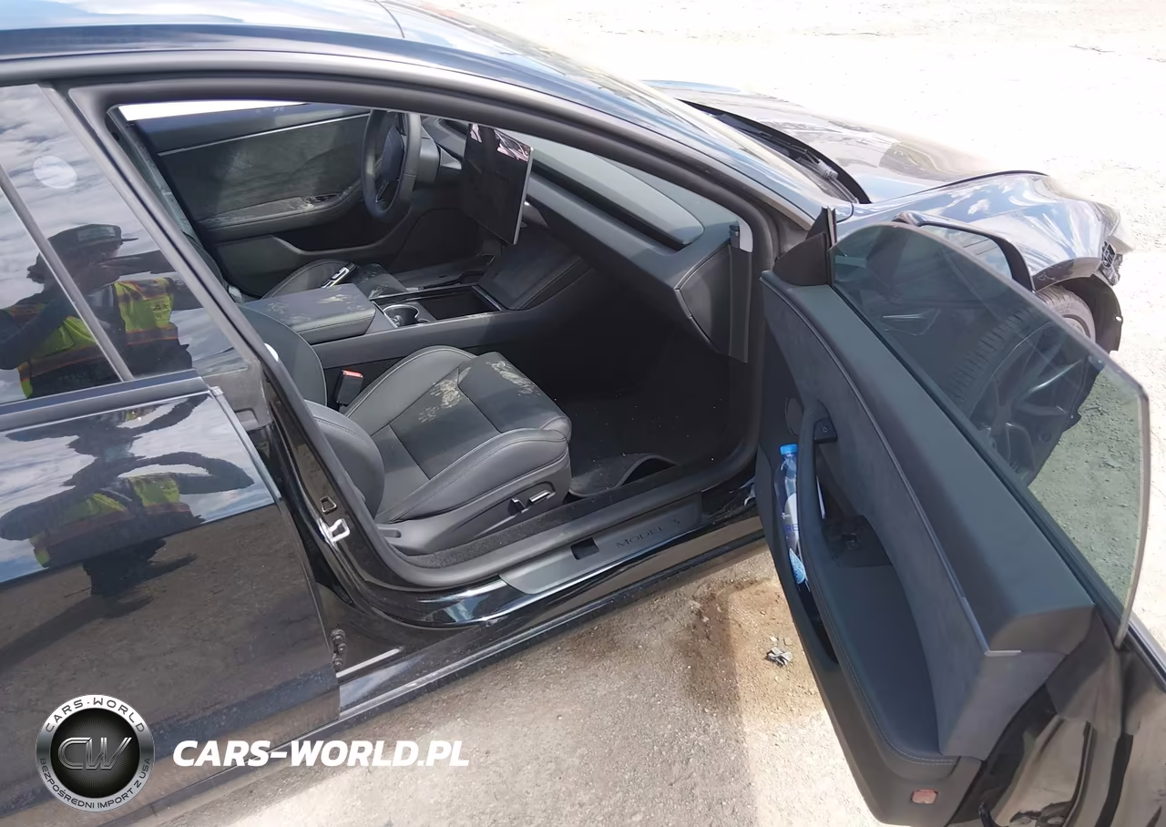 2026 Tesla Model 3 Performance All-Wheel Drive VIN:5YJ3E1ET7TF142696 - 5