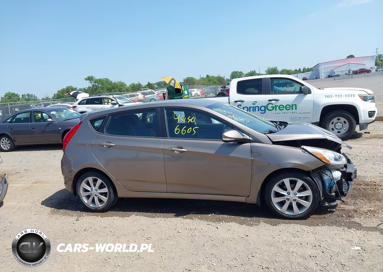 2014 Hyundai Accent Se VIN:KMHCU5AE4EU182838 - 14